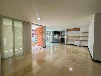 Apartamento de 3 alcobas en venta en Santa Maria De Los Angeles, Medellín, 134 m² · foto 10 de 20