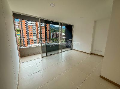 Apartment for rent in Camino Verde, Envigado