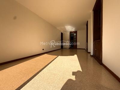 Apartamento de 2 alcobas en arriendo en Patio Bonito, Medellín, 65 m² · foto 5 de 20