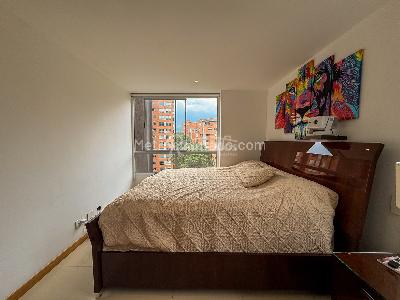 Apartamento de 3 alcobas en arriendo en Loma Benedictinos, Envigado, 123 m² · foto 8 de 20