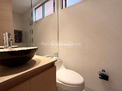 Apartamento de 3 alcobas en arriendo en Loma Benedictinos, Envigado, 123 m² · foto 17 de 20