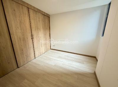 Apartamento de 3 alcobas en venta en Camino Verde, Envigado, 59 m² · foto 10 de 20