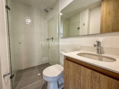 Apartamento de 3 alcobas en venta en Camino Verde, Envigado, 59 m² · foto 11 de 20