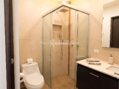 Apartamento de 3 alcobas en venta en Castropol, Medellín, 135 m² · foto 15 de 20
