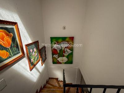 Casa de 3 alcobas en venta en Loma Del Escobero, Envigado, 127 m² · foto 10 de 20