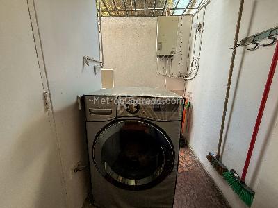 Casa de 3 alcobas en venta en Loma Del Escobero, Envigado, 127 m² · foto 4 de 20
