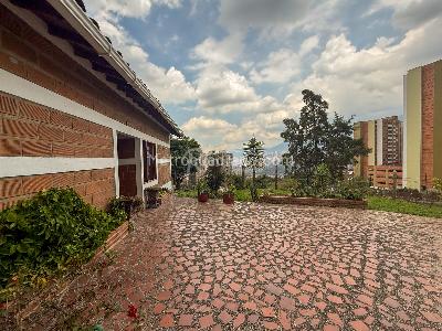 Casa en Arriendo, Las Antillas, Envigado
