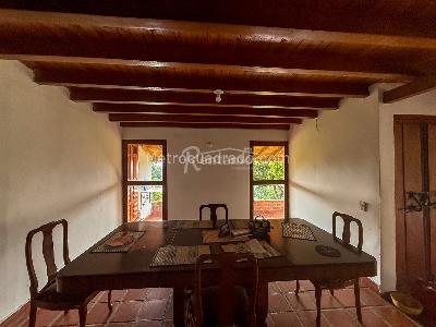 Casa de 4 alcobas en arriendo en Las Antillas, Envigado, 180 m² · foto 9 de 20
