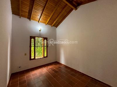 Casa de 4 alcobas en arriendo en Las Antillas, Envigado, 180 m² · foto 14 de 20