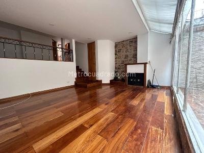 Casa de 3 alcobas en venta en San Patricio, Bogotá, 180 m² · foto 4 de 20