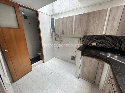 Casa de 3 alcobas en venta en San Patricio, Bogotá, 180 m² · foto 9 de 20