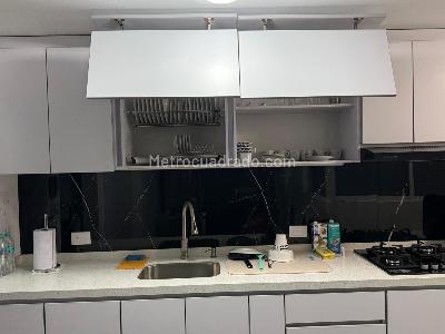 Apartamento de 3 alcobas en venta en Escuela De Infanteria, Bogotá, 129 m² · foto 7 de 18