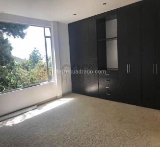 Casa de 3 alcobas en venta en Vereda Fusca, Chía, 507 m² · foto 15 de 19