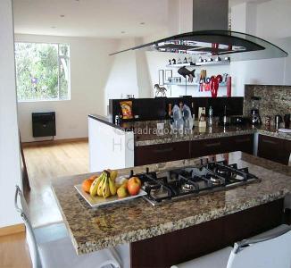 Casa de 3 alcobas en venta en Vereda Fusca, Chía, 507 m² · foto 10 de 19
