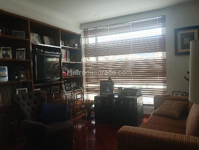 Apartamento de 3 alcobas en venta en Chico, Bogotá, 184 m² · foto 9 de 18
