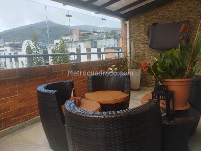 Apartamento de 3 alcobas en venta en Chico, Bogotá, 184 m² · foto 16 de 18