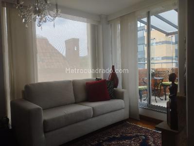 Apartamento de 3 alcobas en venta en Chico, Bogotá, 184 m² · foto 3 de 18