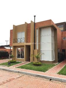 Casa de 3 alcobas en venta en Cajica, Cajicá, 220 m² · foto 5 de 20