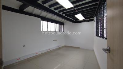 Casa de 3 alcobas en venta en Molinos Norte, Bogotá, 400 m² · foto 10 de 20