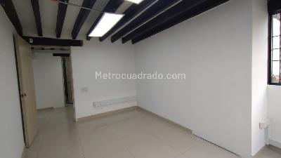 Casa de 3 alcobas en venta en Molinos Norte, Bogotá, 400 m² · foto 17 de 20