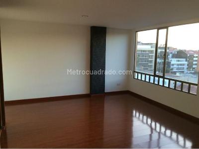 Apartamento en venta en Santa Barbara Central, Bogotá · foto 3 de 18