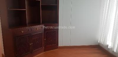 Apartamento en venta en La Carolina, Bogotá · foto 8 de 15