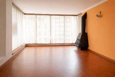 Apartamento en venta en La Carolina, Bogotá · foto 2 de 15