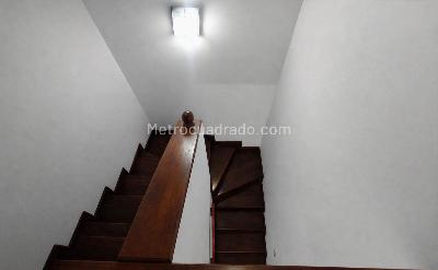 Apartamento en venta en Portales Del Cerro, Bogotá · foto 8 de 19