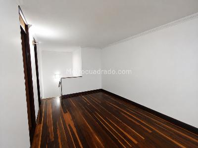 Apartamento en venta en Portales Del Cerro, Bogotá · foto 13 de 19