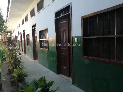 Casa de 5 alcobas en venta en Estacion, Girardot, 742 m² · foto 8 de 12