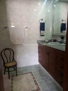 Apartamento de 3 alcobas en venta en Santa Barbara Central, Bogotá, 168 m² · foto 18 de 20