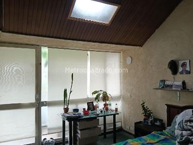 Casa de 5 alcobas en venta en Bulevar Las Villas, Bogotá, 320 m² · foto 9 de 14