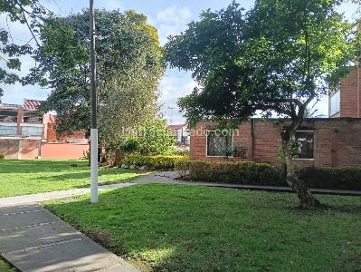 Casa de 5 alcobas en venta en Bulevar Las Villas, Bogotá, 320 m² · foto 4 de 14