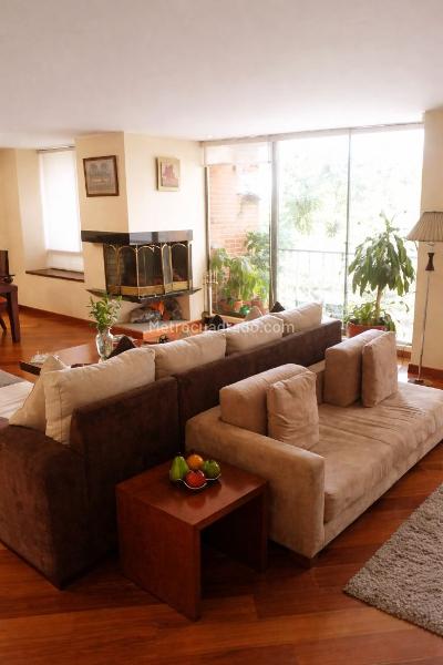 Apartment in Bogotá, Barrio Sabanalarga, Localidad Usaquén - Más