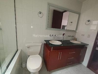 Apartamento de 3 alcobas en venta en La Calleja, Bogotá, 130 m² · foto 17 de 20