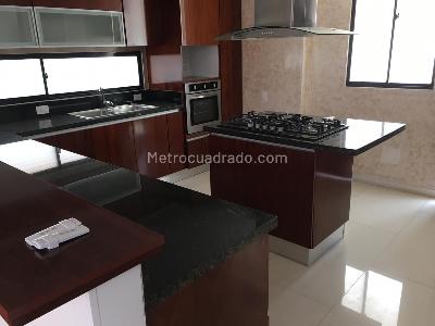 Casa de 3 alcobas en venta en Condominio Bosque Madero, Cajicá, 230 m² · foto 7 de 11