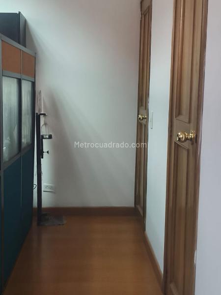 Oficina en Venta, SANTA BARBARA CENTRAL, Bogotá D.C. - Más