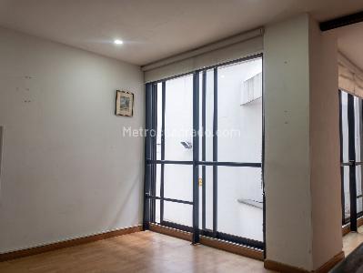 Apartamento en venta en Santa Barbara Occidental, Bogotá · foto 7 de 12