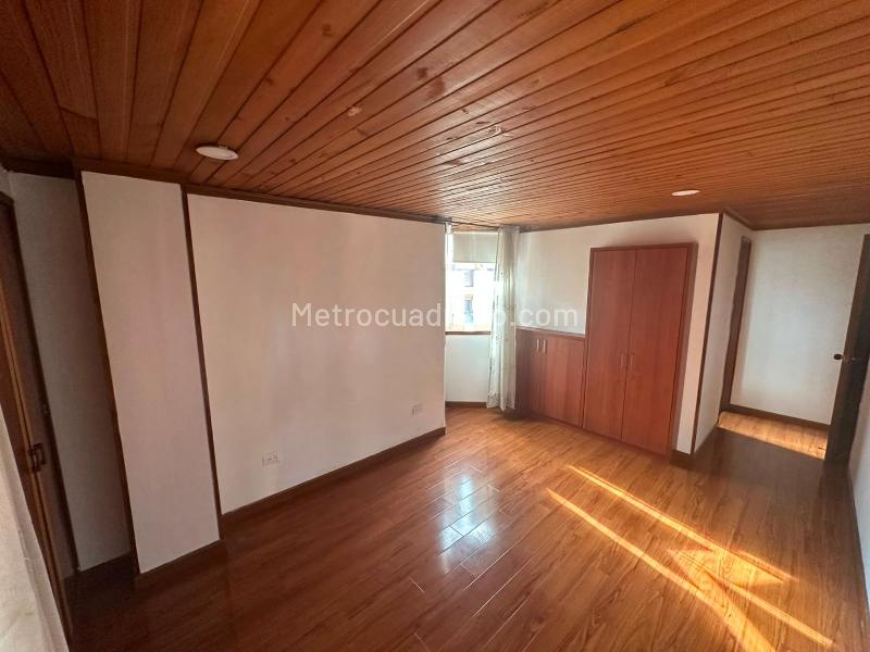 Apartamento en Arriendo, LA COLINA CAMPESTRE, Bogotá D.C. - Mehr