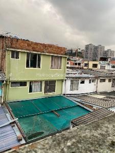 Casa de 4 alcobas en venta en Quiroga Sur, Bogotá, 264 m² · foto 15 de 17