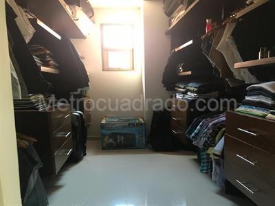Casa de 5 alcobas en venta en Villa Campestre, Barranquilla, 410 m² · foto 13 de 20