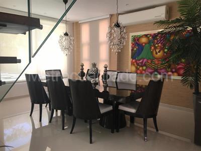 Casa de 5 alcobas en venta en Villa Campestre, Barranquilla, 410 m² · foto 2 de 20