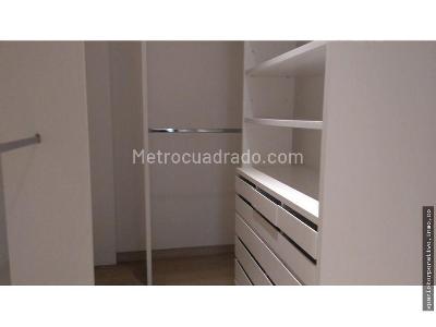 Apartamento de 4 alcobas en venta en El Nogal, Bogotá, 370 m² · foto 12 de 12