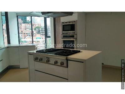 Apartamento de 4 alcobas en venta en El Nogal, Bogotá, 370 m² · foto 8 de 12