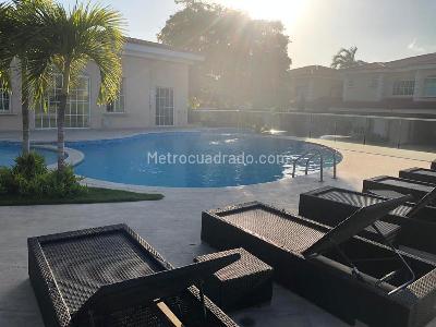 Casa en venta en La Castellana Real, Barranquilla · foto 2 de 17