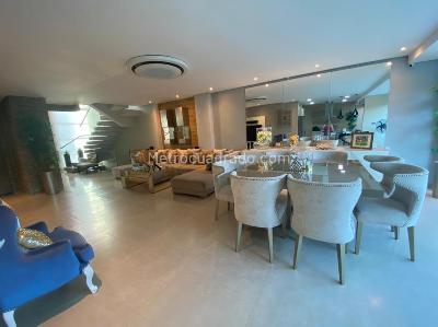 Casa de 3 alcobas en venta en Villa Campestre, Barranquilla, 248 m² · foto 3 de 17