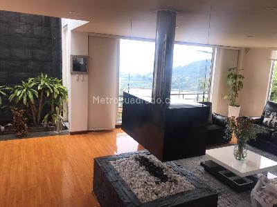 Casa de 4 alcobas en venta en La Calera, La Calera, 240 m² · foto 6 de 17