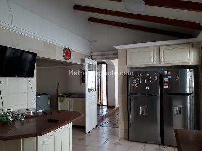 Casa de 3 alcobas en venta en Villa Campestre, Barranquilla, 350 m² · foto 9 de 16