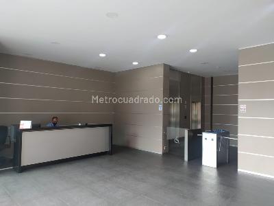 Office for rent in AV CHILE, Bogotá