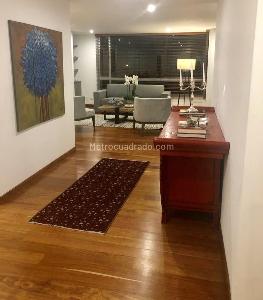 Apartamento de 3 alcobas en venta en Los Rosales, Bogotá, 174 m² · foto 7 de 14